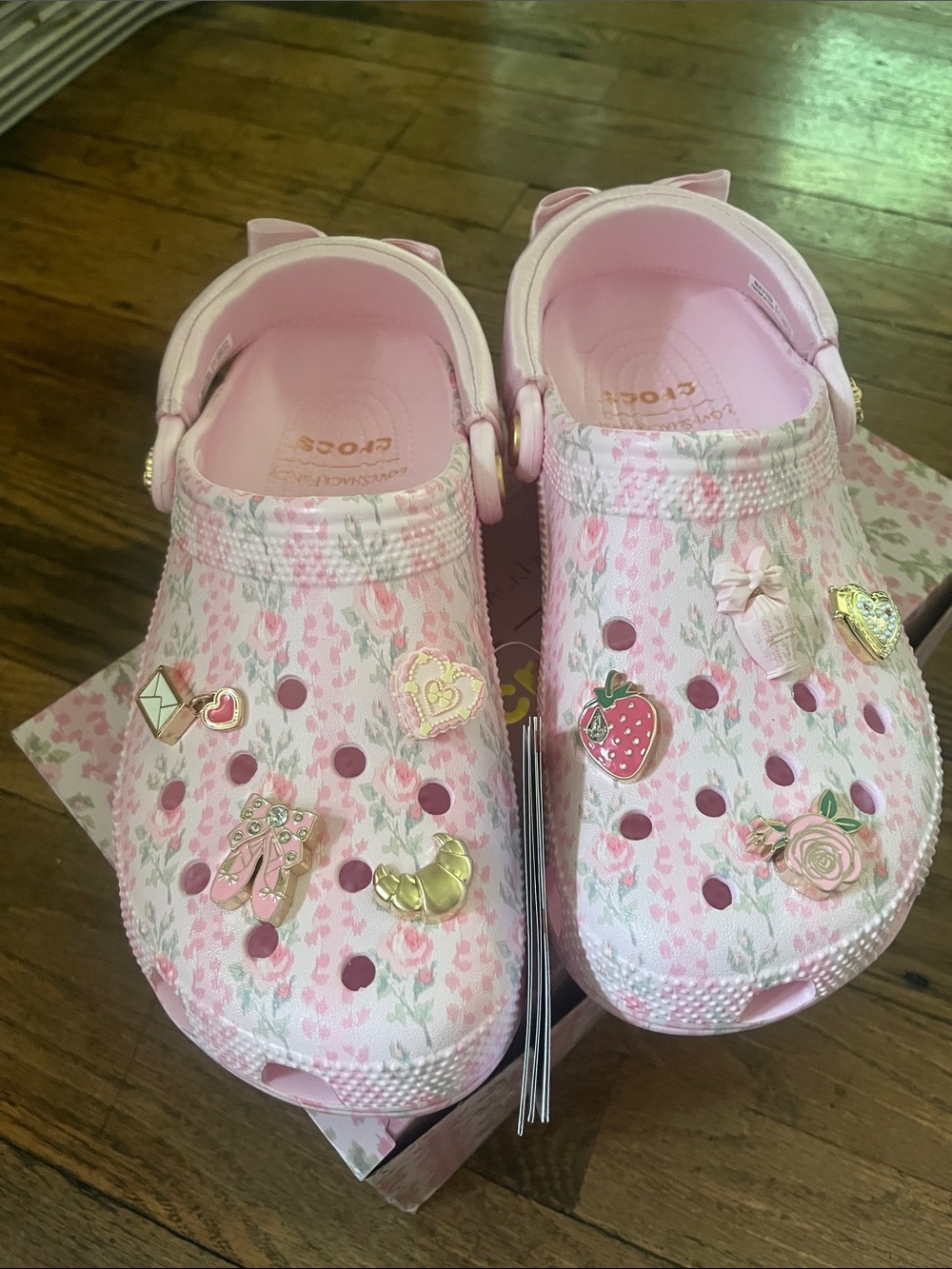 CROCS women’s. Love shack fancy. Never worn brand new.